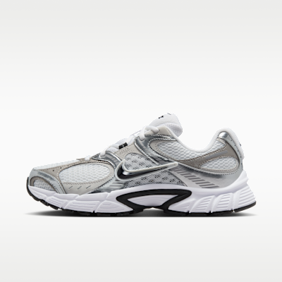 Nike V5 RNR Women's Shoes with Reflective Accents. Nike.com